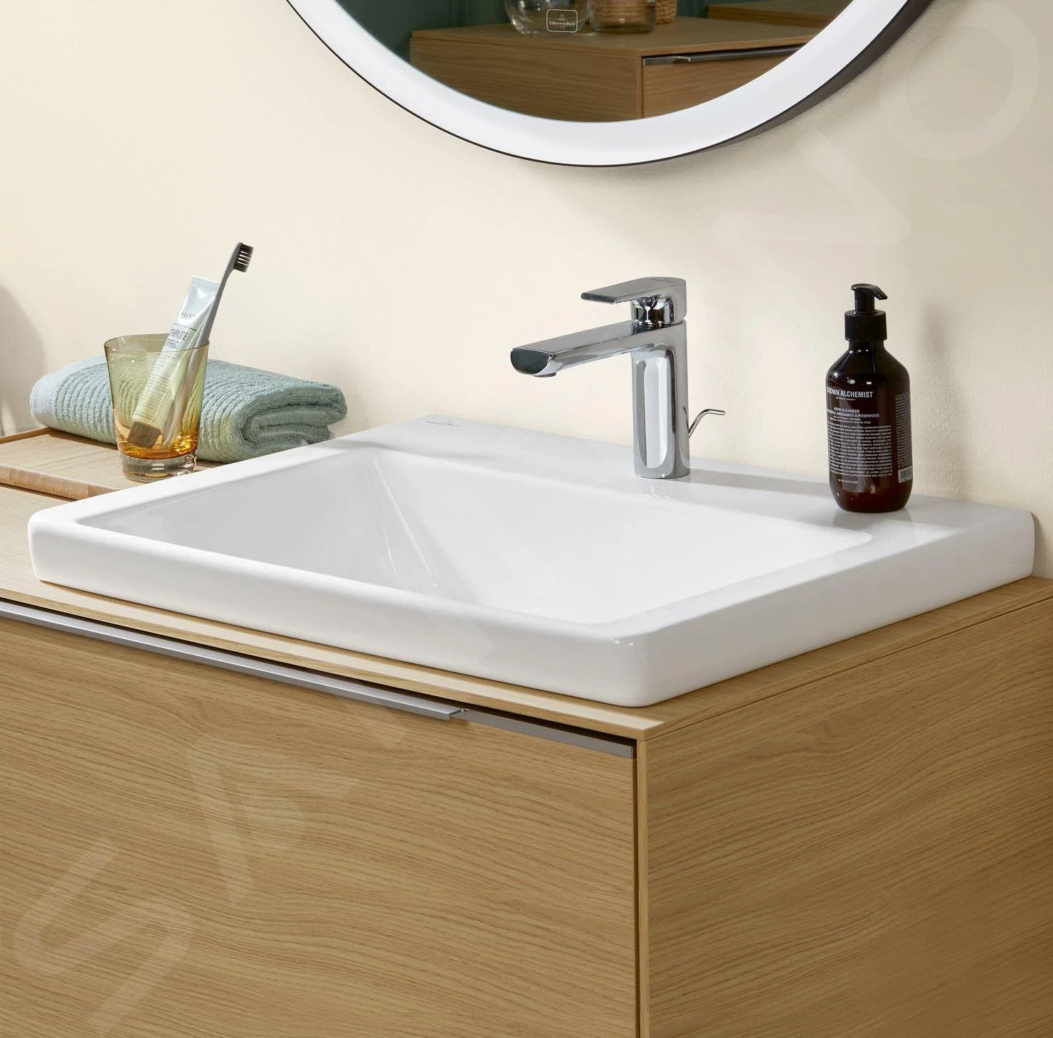 Villeroy & Boch Subway 3.0 - Waschbecken 600x470 Mm, Ohne Überlauf, Mit Hahnloch, CeramicPlus, Stone White 4A7061RW 5 Villeroy & Boch Subway 3.0 - Waschbecken 600x470 Mm, Ohne Überlauf, Mit Hahnloch, CeramicPlus, Stone White 4A7061RW – Bild 3