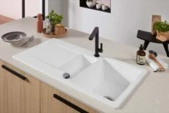 Villeroy & Boch Siluet Einbauspüle 333702R1 Mit Ablaufgarnitur Und Exzenterbetätigung, Weiß -Villeroy & Boch Villeroy and Boch Siluet Einbauspuele 333702R1 mit Ablaufgarnitur und Exzenterbetaetigung weiss 3