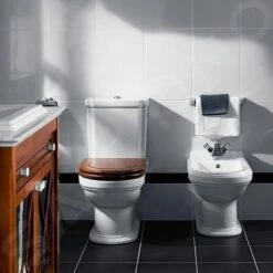 Villeroy & Boch Hommage - WC Sitz Mit Deckel, Holz - Sitz, Messigscharniere 9926K600 -Villeroy & Boch b615552d561265231fac674b